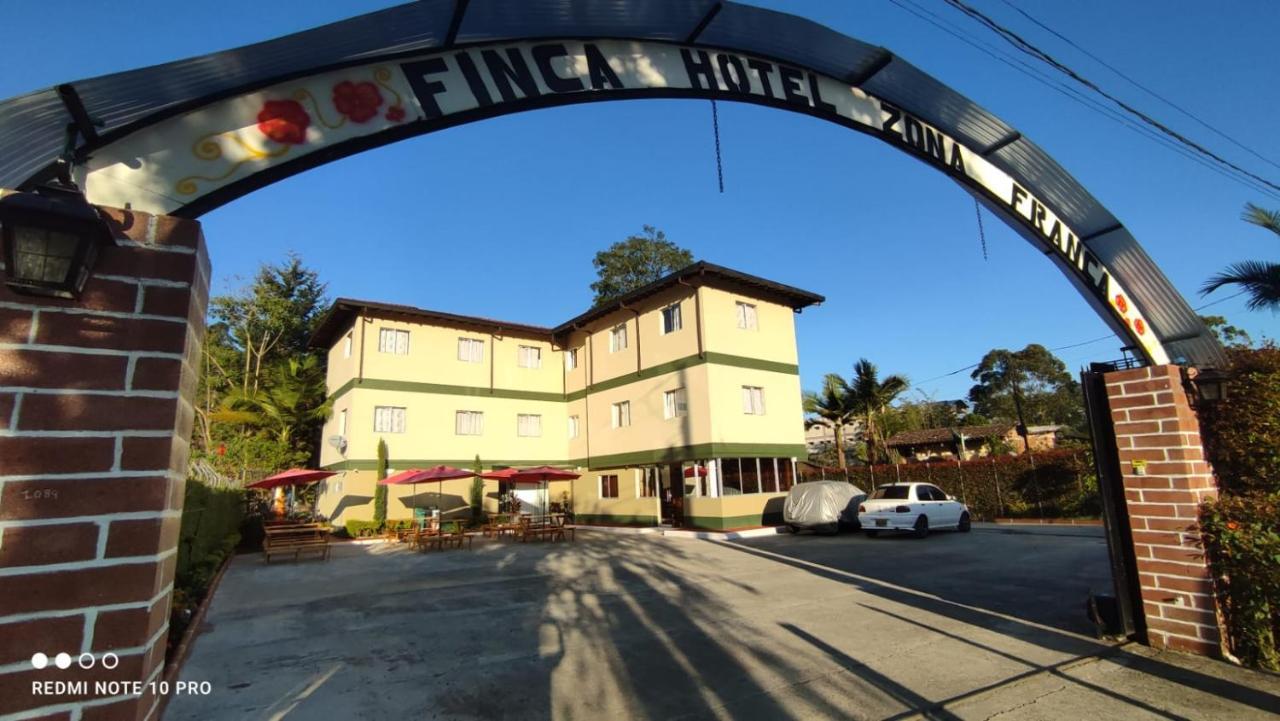 Finca Hotel Zona Franca Rionegro Buitenkant foto
